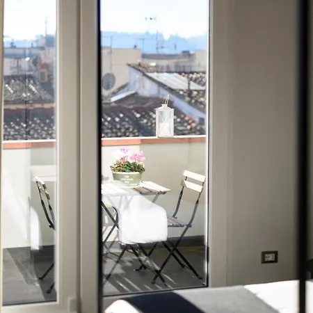 Bed and breakfast The Attico 4*
