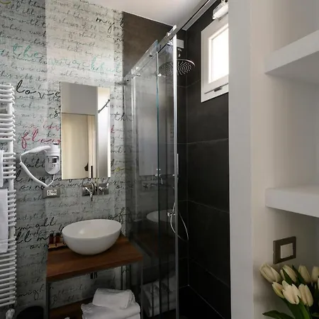 The Attico 4*