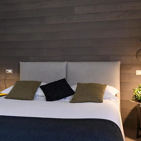 فندق مبيت وإفطار The Attico 4*